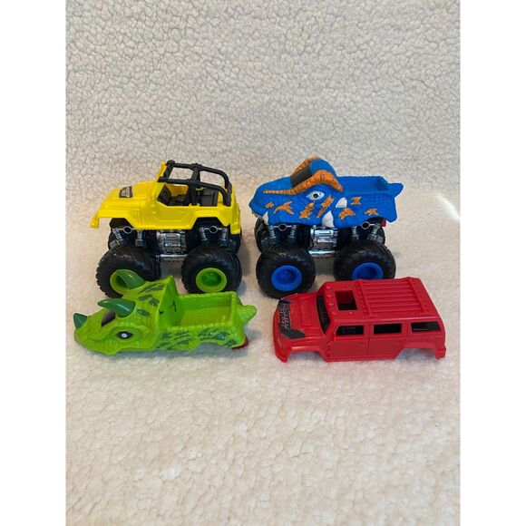 Unbranded Lot of 2 Monster Truck Jeeps Convert to Dinosaur Monster Trucks - Picture 2 of 8